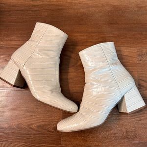 Steve Madden Booties